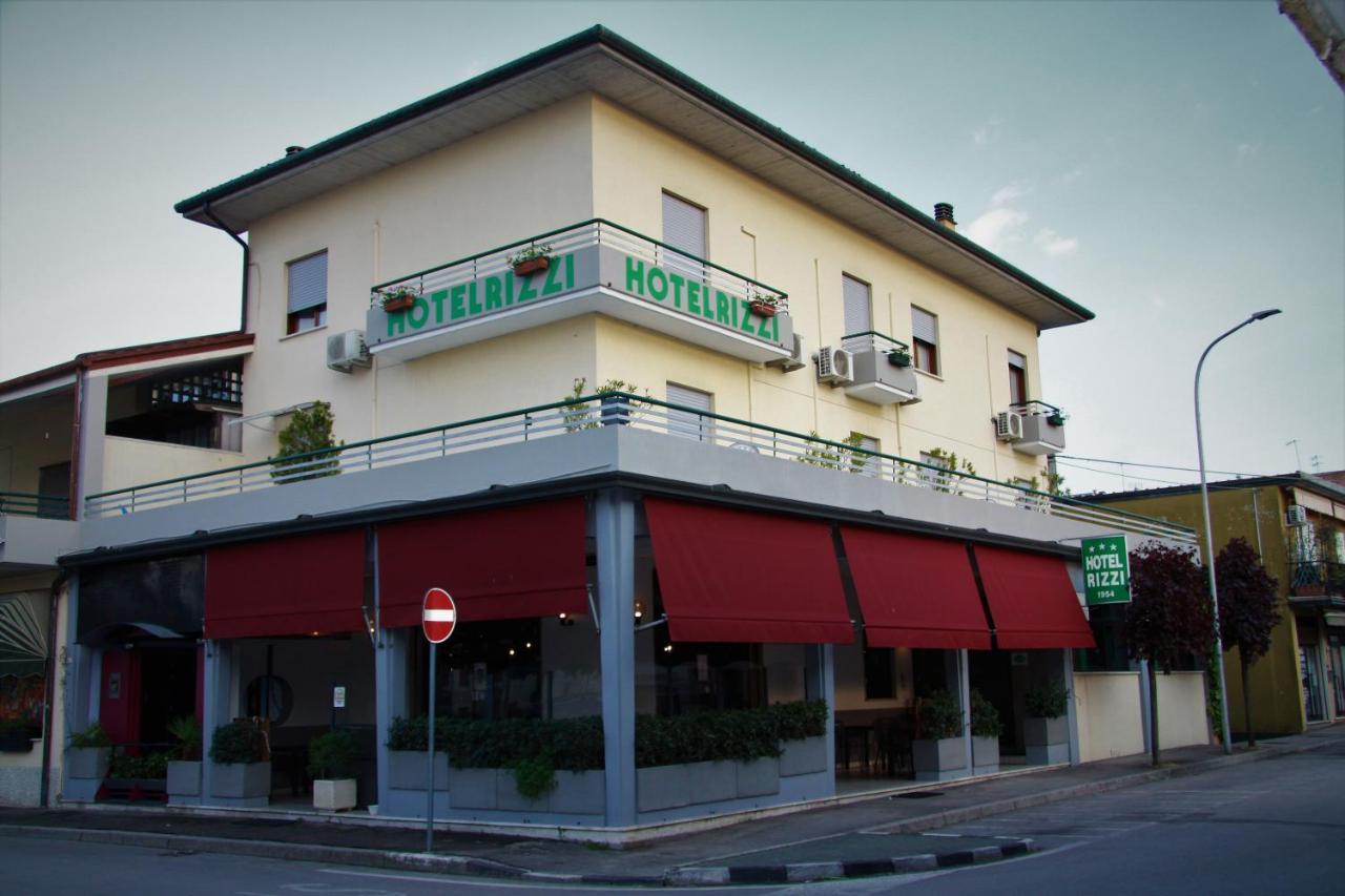 Hotel Rizzi Monticello Conte Otto Экстерьер фото